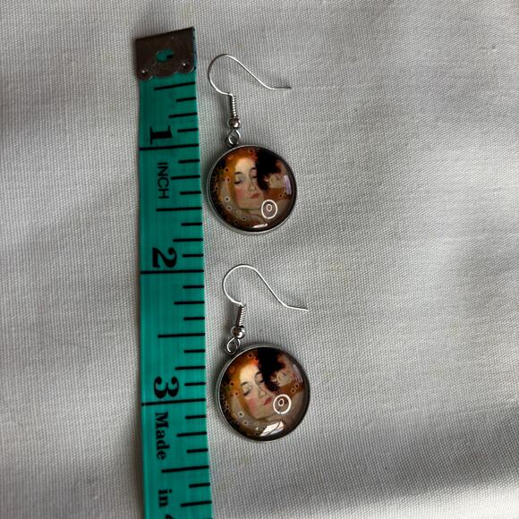 Gustav Klimt 'The Mother & Child" Cobachon Earrings Silver NEW Master Artist Ser - Picture 5 of 8